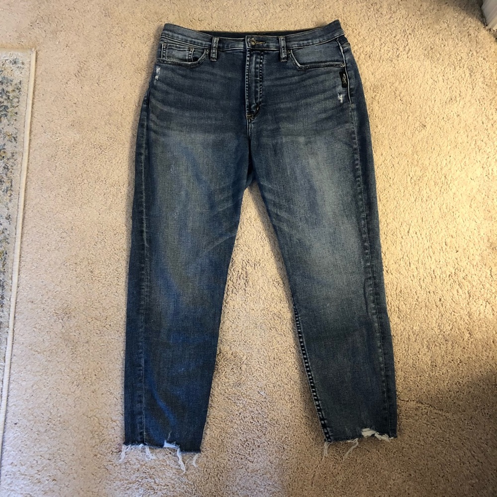 Silver Jeans Co Calley Crop Jeans